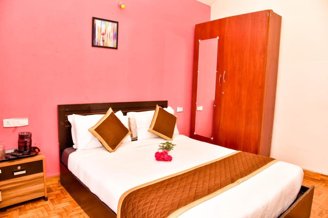 Phoenix View Homestay *