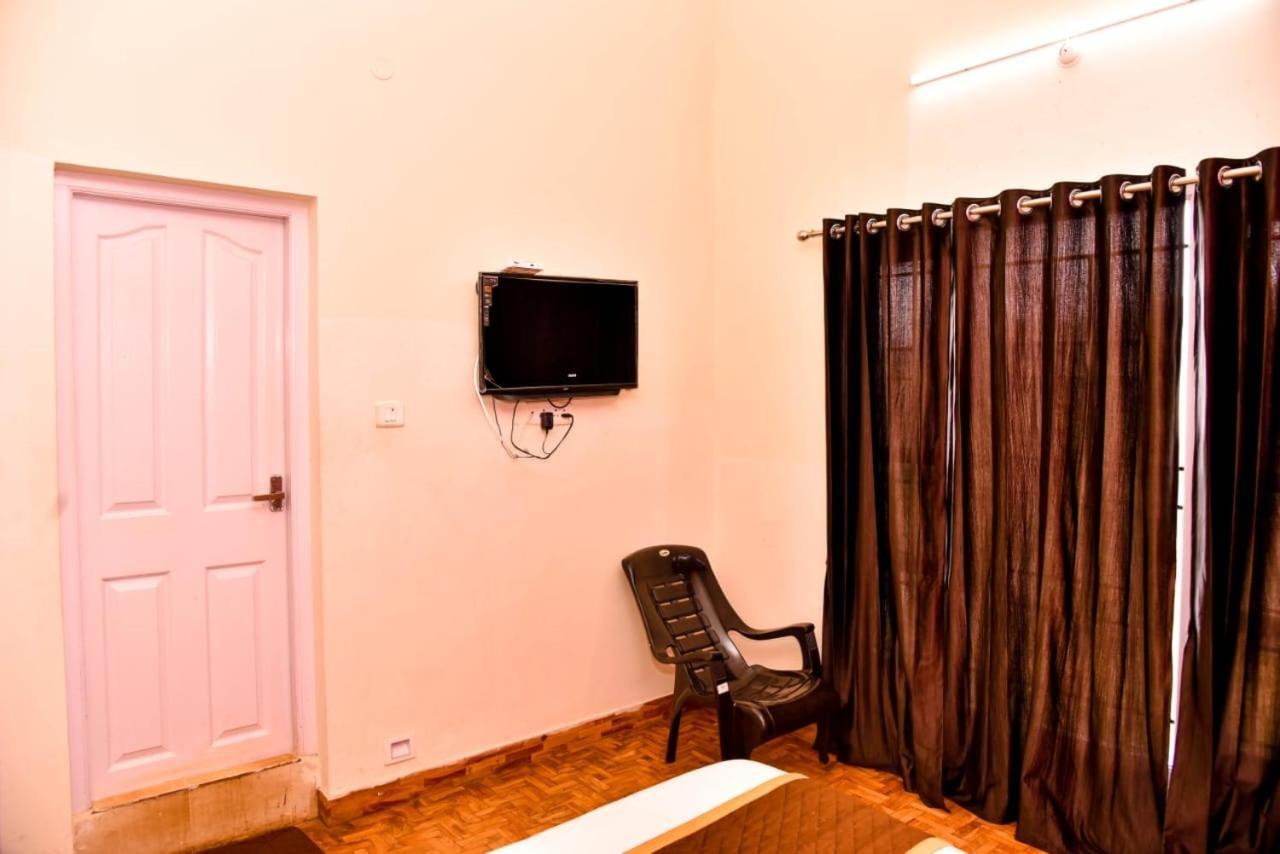 Phoenix View Homestay *