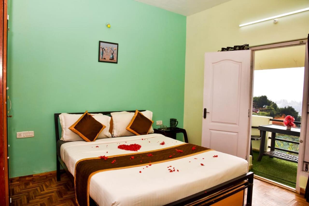 Homestay Phoenix View *